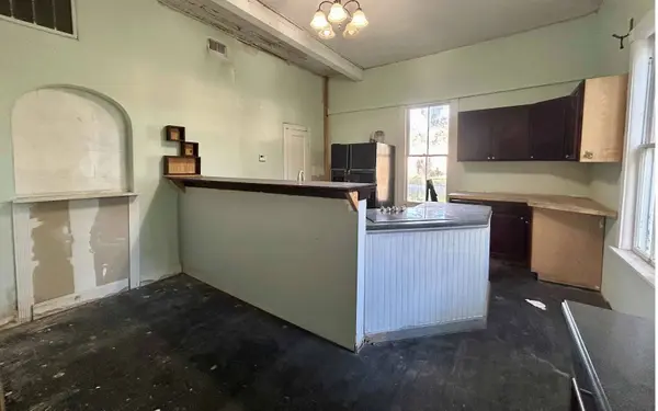 313 NW SCRIVEN AVE, Live Oak, FL 32064