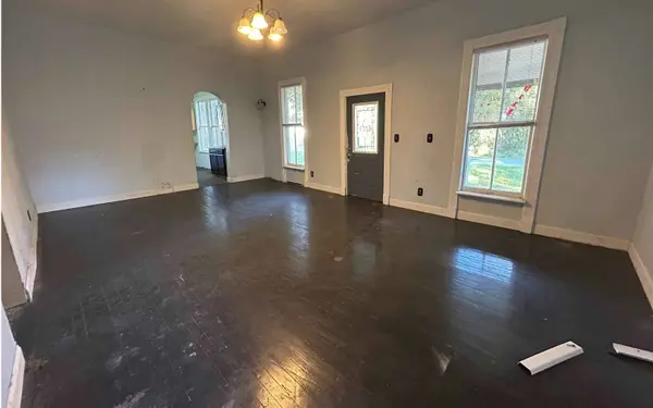 313 NW SCRIVEN AVE, Live Oak, FL 32064