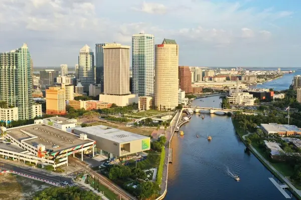 feature image of Tampa Bay Real Estate Market Report: March 2026