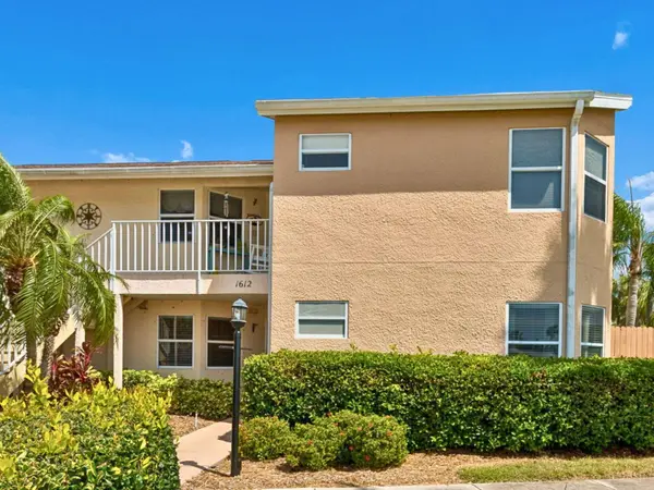 1612 Fairway Trce #A, Palmetto, FL 34221