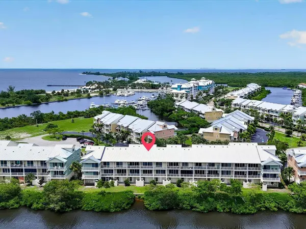 3248 MANGROVE POINT DR, Ruskin, FL 33570