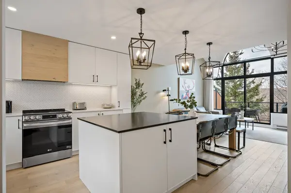 168 Ch. de la Forêt #202, Mont-tremblant, QC J8E3K8