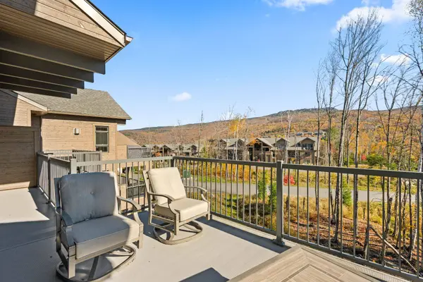 1035 Allée de Verbier #205, Mont-tremblant, QC J8E1C6