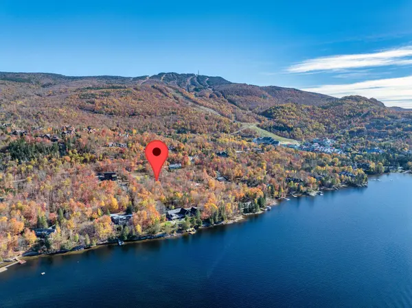 Ch. de l'Ermite, Mont-tremblant, QC J8E1E3