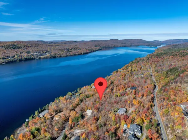 Ch. de l'Ermite, Mont-tremblant, QC J8E1E3