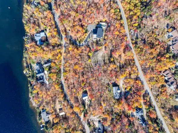 Ch. de l'Ermite, Mont-tremblant, QC J8E1E3