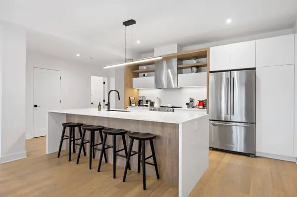 2025 Allée du Val-de-Bagnes #105, Mont-tremblant, QC J8E1C6