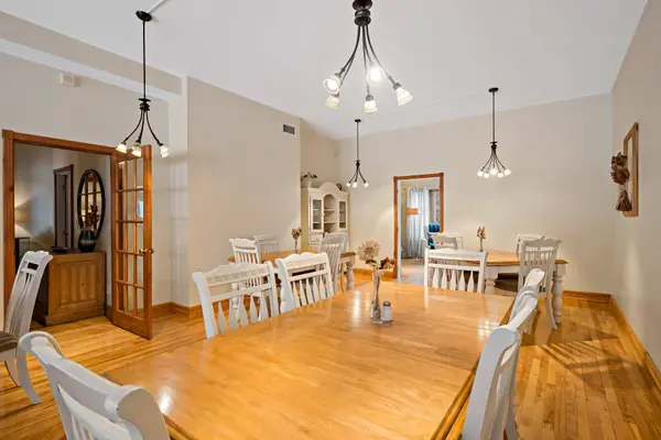 100 Ch. au Pied-du-Courant, Mont-tremblant, QC J8E1N7