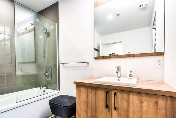215 Ch. des Quatre-Sommets #2, Mont-tremblant, QC J8E1C6