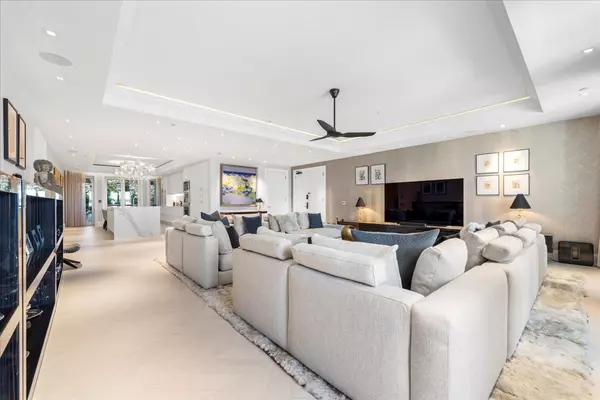 Ocean Club Residences & Marina