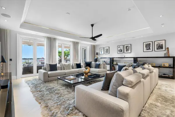 Ocean Club Residences & Marina, 