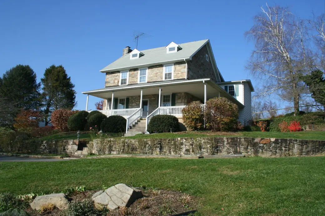 Pond Stone House