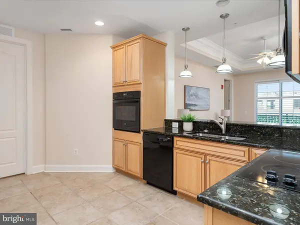 1915 TOWNE CENTRE BLVD #301, Annapolis, MD 21401