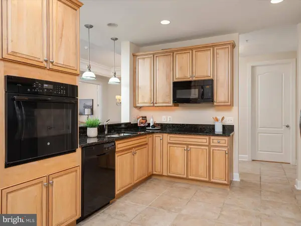 1915 TOWNE CENTRE BLVD #301, Annapolis, MD 21401