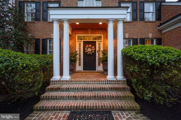 927 HILLTOP RD, Arnold, MD 21012