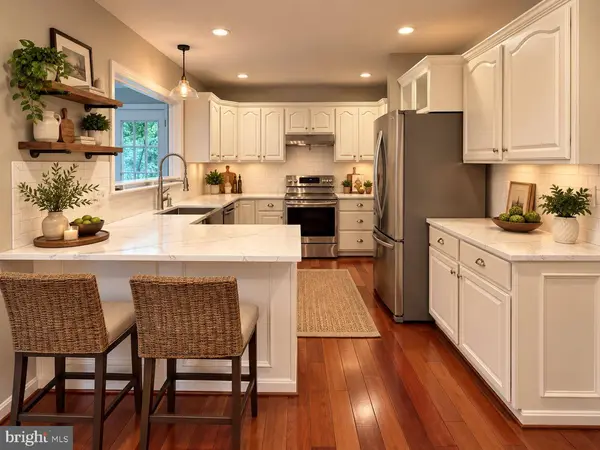 870 TWIN HARBOR DR, Arnold, MD 21012