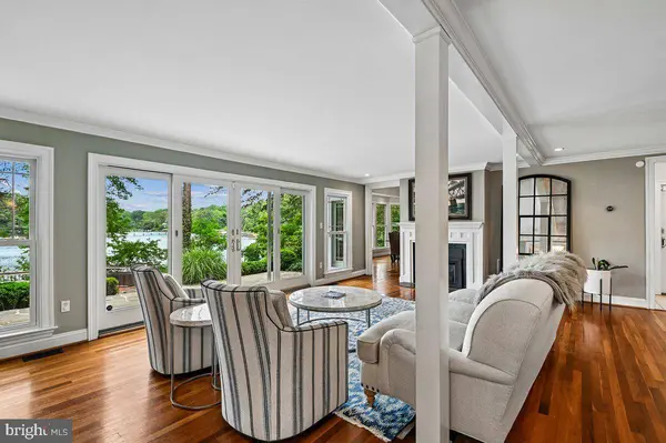 300 MAGOTHY BRIDGE RD, Pasadena, MD 21122