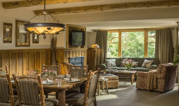 7 Whiteface Inn Lane #310, Int.9, Lake Placid, NY 12946