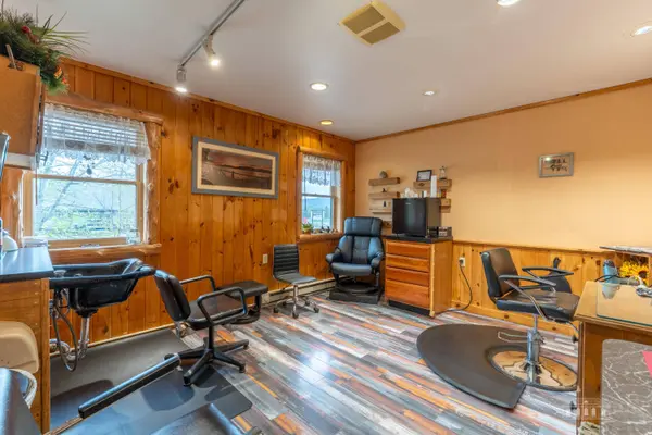 1915 Saranac AVE, Lake Placid, NY 12946