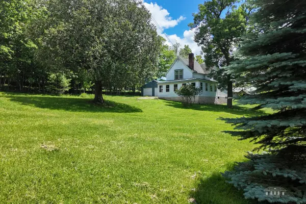985 Hurricane RD, Keene, NY 12942