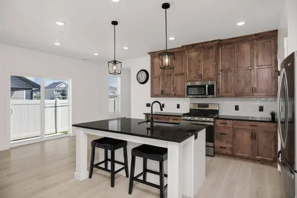 1589 W 2200 S, Logan, UT 84321