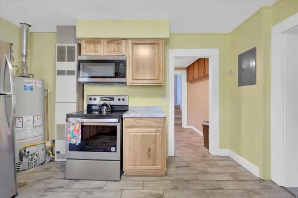 282 S 200 W, Hyrum, UT 84319