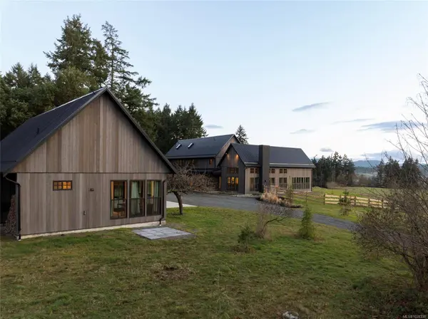 1210 Cherry Point Rd, Cobble Hill, BC V0R 1N2