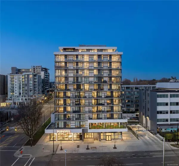 1100 Yates St #810, Victoria, BC V8V 3M8