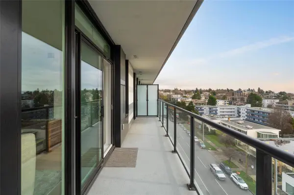 1100 Yates St ##810, Victoria, BC V8V 3M8