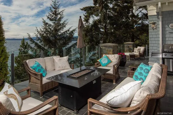 1050 Roxview Crt, Sooke, BC V9Z 1L8