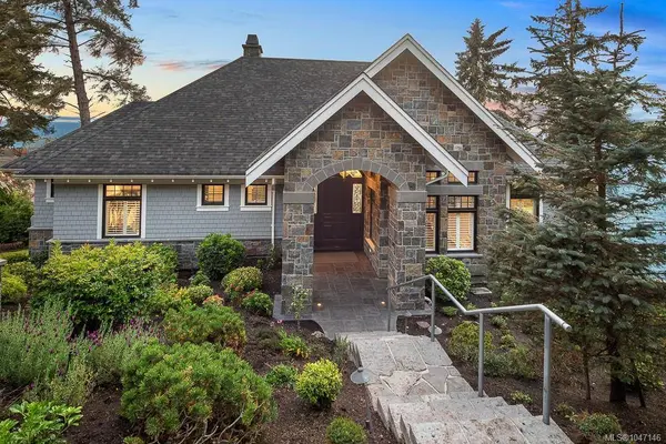 1050 Roxview Crt, Sooke, BC V9Z 1L8