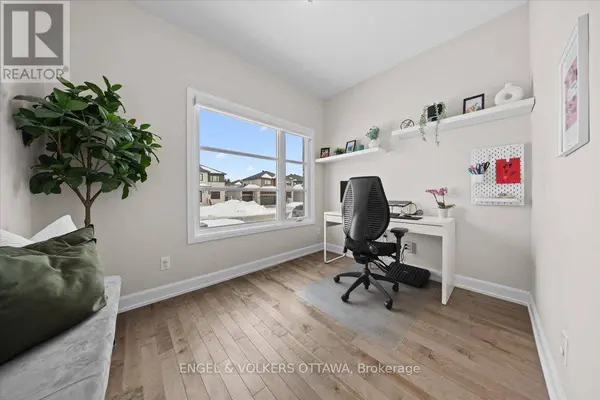 624 GENEVA CRESCENT, Russell, ON K0A1W0