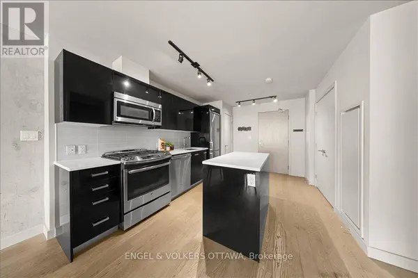 224 Lyon ST North #1612, Ottawa, ON K1R0C1