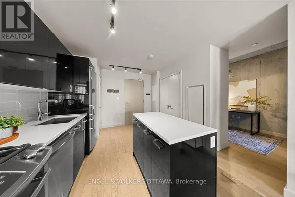 224 Lyon ST North #1612, Ottawa, ON K1R0C1
