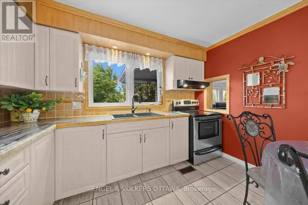 2481 MANSE ROAD, Ottawa, ON K4C1C6
