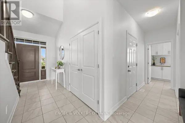110 PIONEER ROAD, Russell, ON K4R0C9