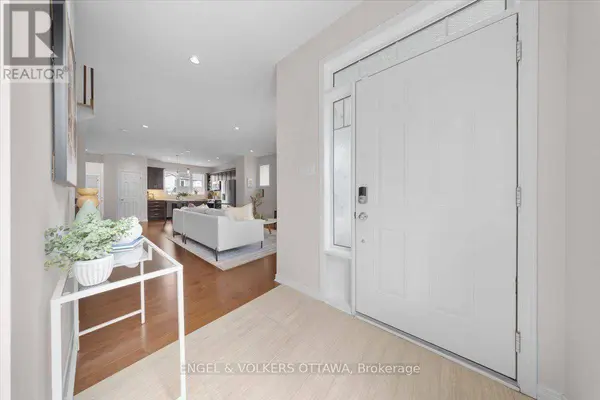 429 SWEETFLAG STREET, Ottawa, ON K2J5T7