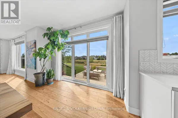 348 ST-TROPEZ STREET, Russell, ON K0A1W0