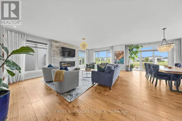 348 ST-TROPEZ STREET, Russell, ON K0A1W0