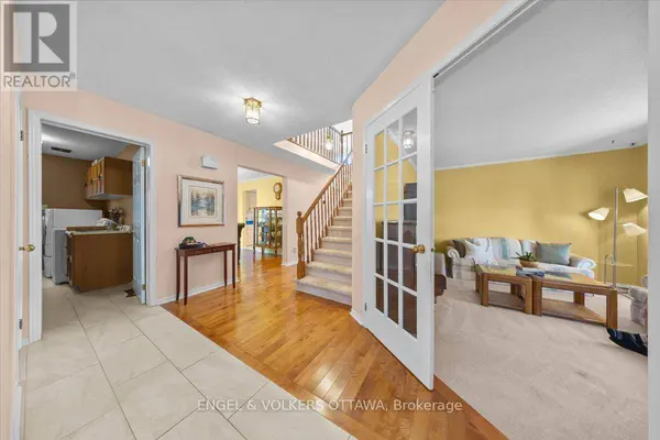 1678 DES PERDRIX CRESCENT, Ottawa, ON K1C5E1