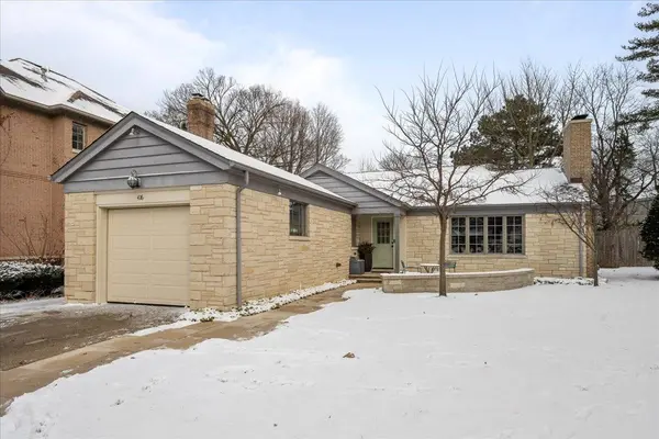416 Pine Manor DR, Wilmette, IL 60091
