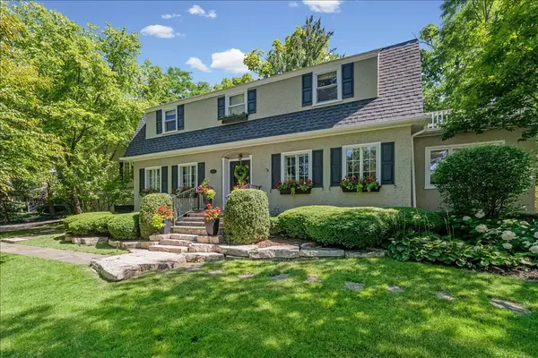 639 Lincoln AVE, Winnetka, IL 60093