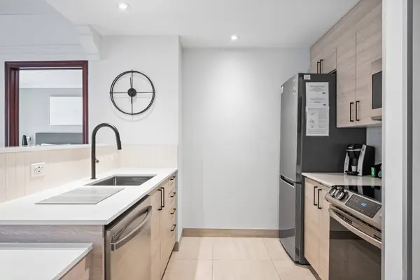 150 Ch. au Pied-de-la-Montagne #324D, Mont-tremblant, QC J8E3M2