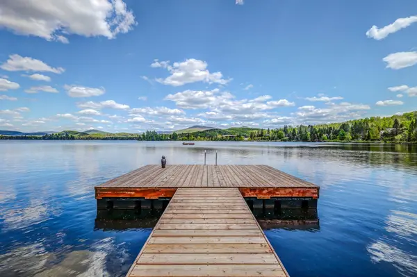 Crois. de la Coulée, Lac-supérieur, QC J0T1P0