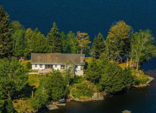 134 Ch. Dorken, Mont-tremblant, QC J8E1Y2