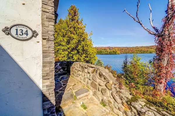 134 Ch. Dorken, Mont-tremblant, QC J8E1Y2