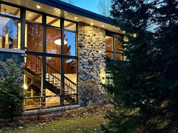290 Rue de St-Moritz, Sainte-adèle, QC J8B2Z6