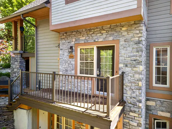 138 Ch. de la Forêt #8, Mont-tremblant, QC J8E3K8