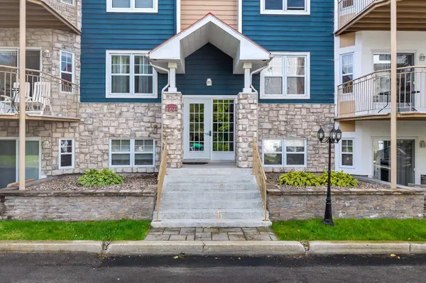 400 Allée des Cimes #6, Mont-tremblant, QC J8E0B3