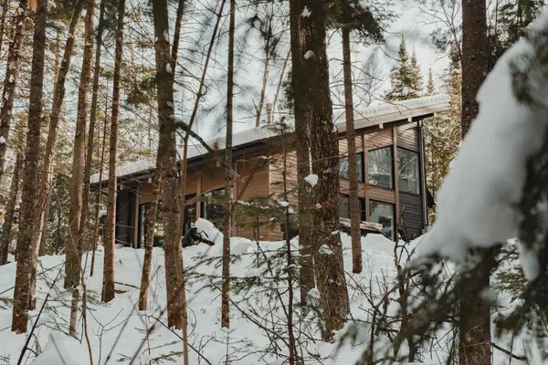 25 Ch. du Pinson, Val-des-lacs, QC J0T2P0